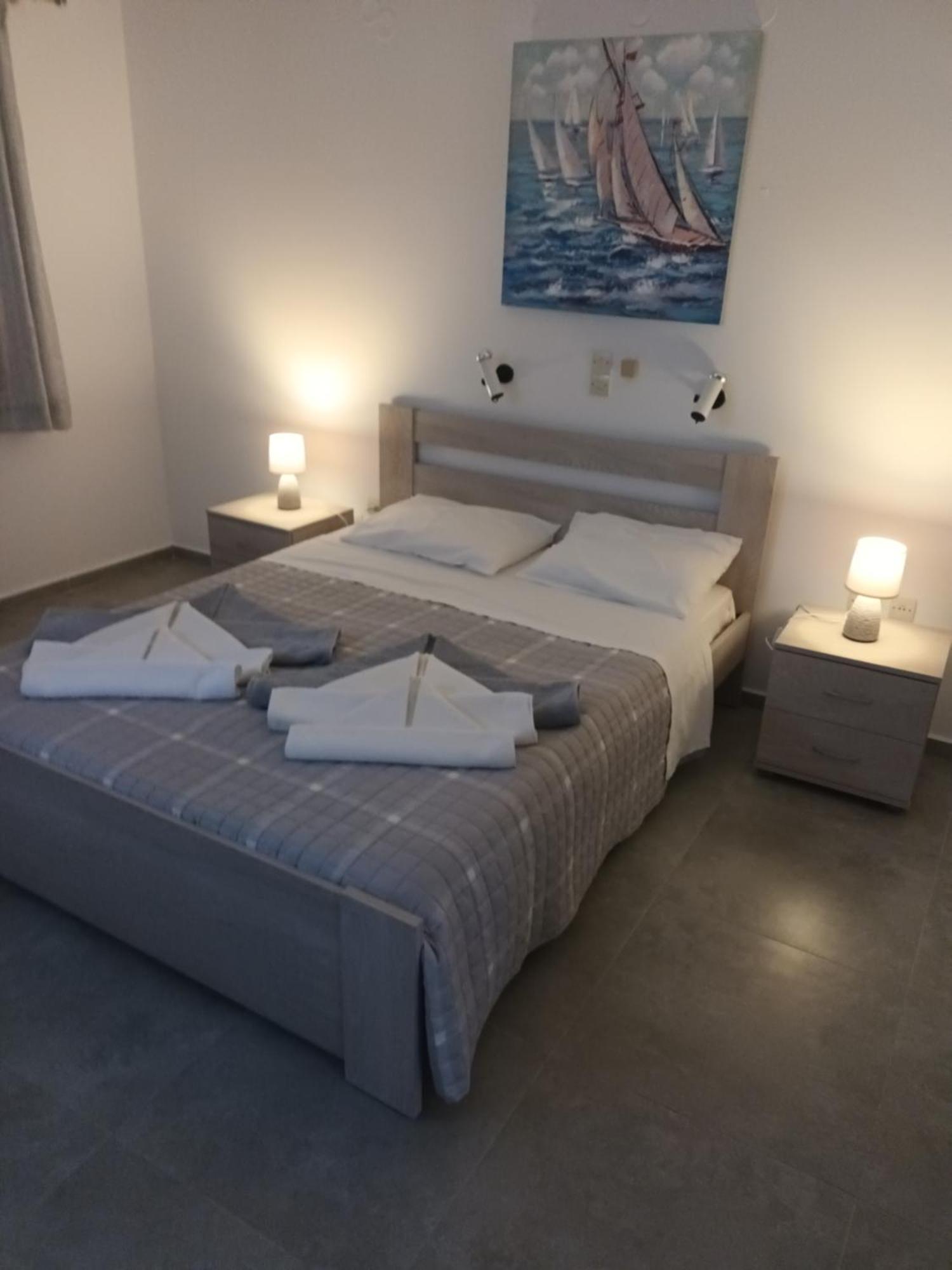 Holidays In Paros Алікі Екстер'єр фото