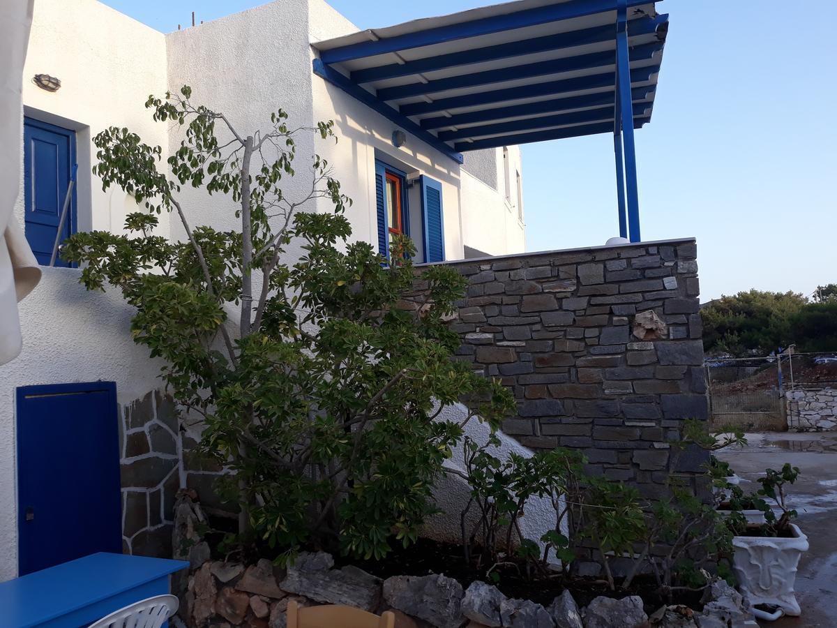 Holidays In Paros Алікі Екстер'єр фото